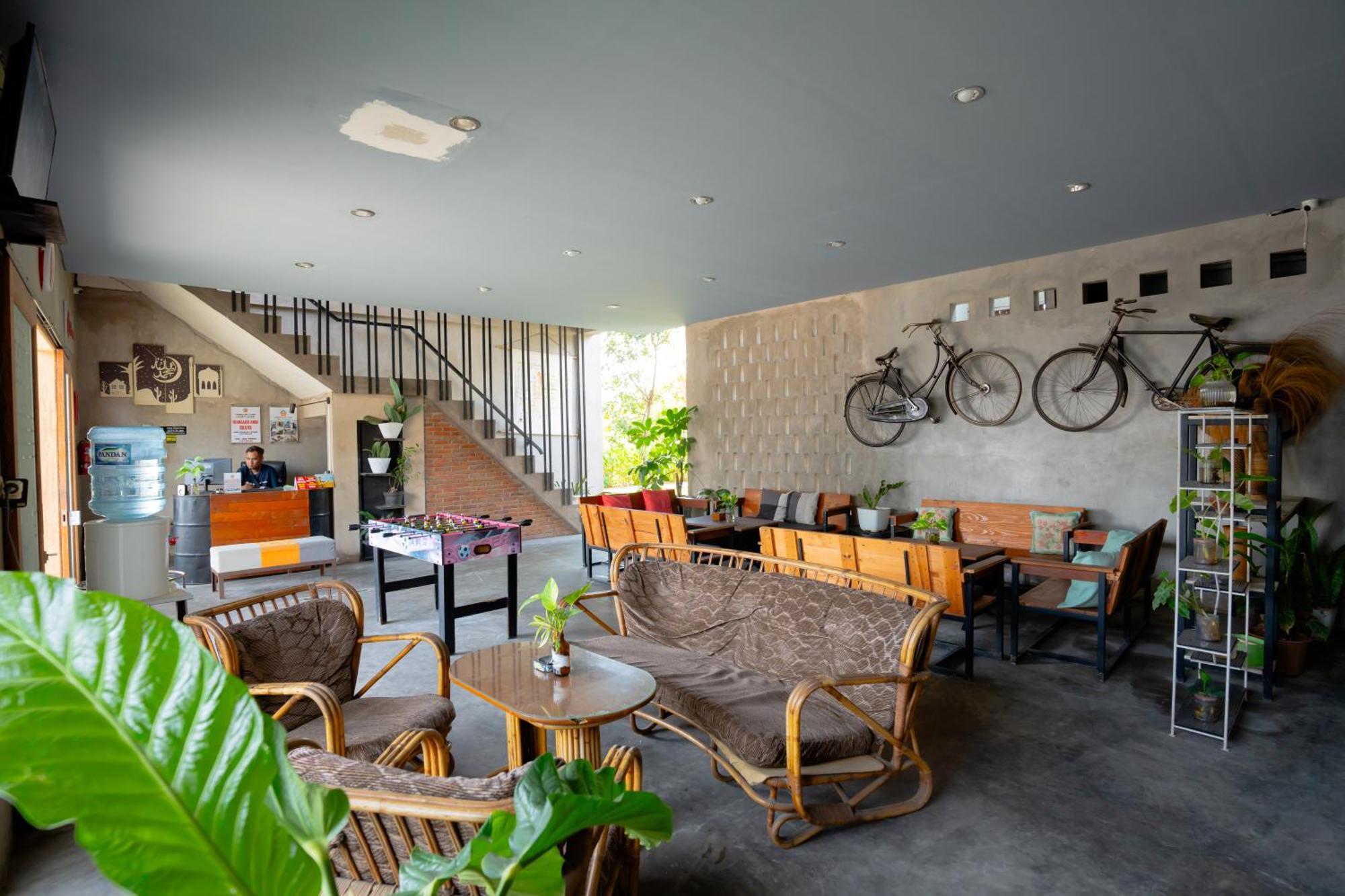 Reddoorz Syariah Near Lombok Epicentrum Mall Mataram Exterior foto