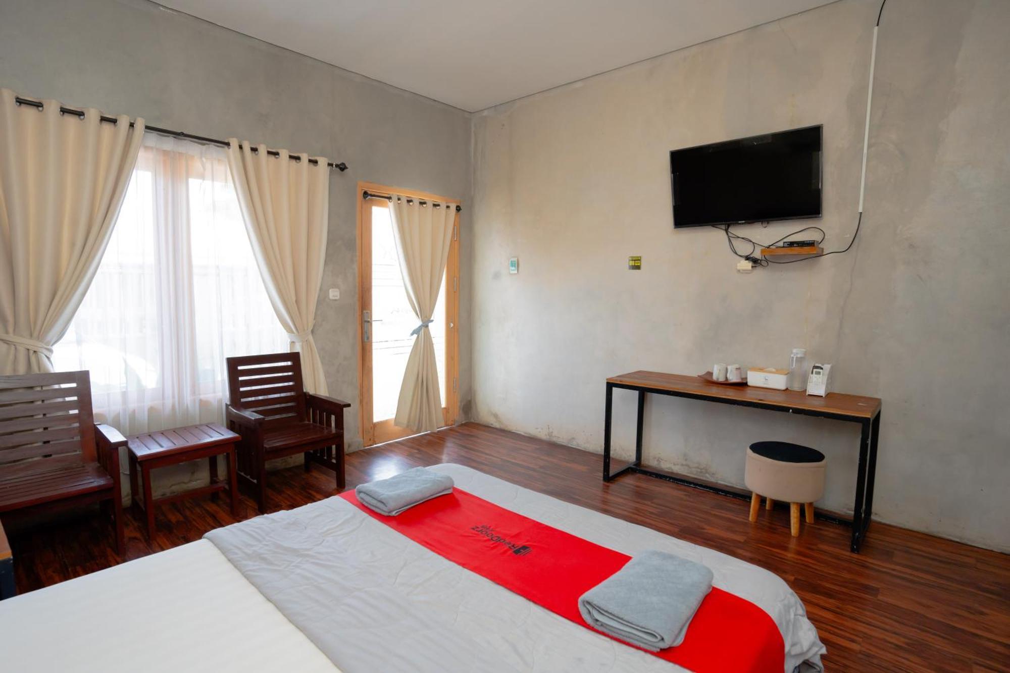 Reddoorz Syariah Near Lombok Epicentrum Mall Mataram Exterior foto